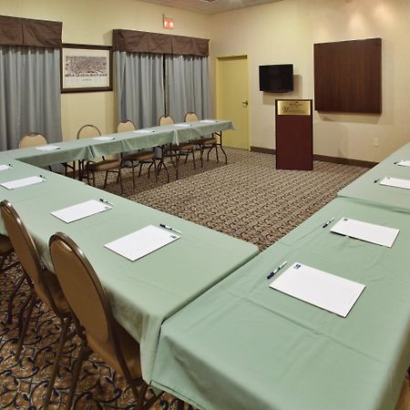 Wingate By Wyndham Waynesboro Hotel Exterior foto