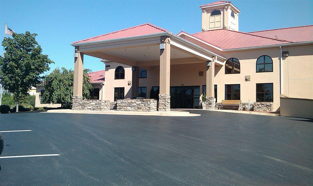 Wingate By Wyndham Waynesboro Hotel Exterior foto