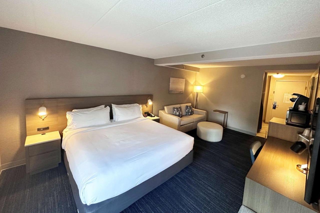 Wingate By Wyndham Waynesboro Hotel Exterior foto