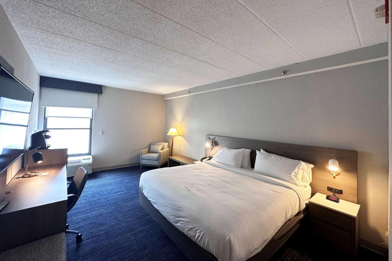 Wingate By Wyndham Waynesboro Hotel Exterior foto