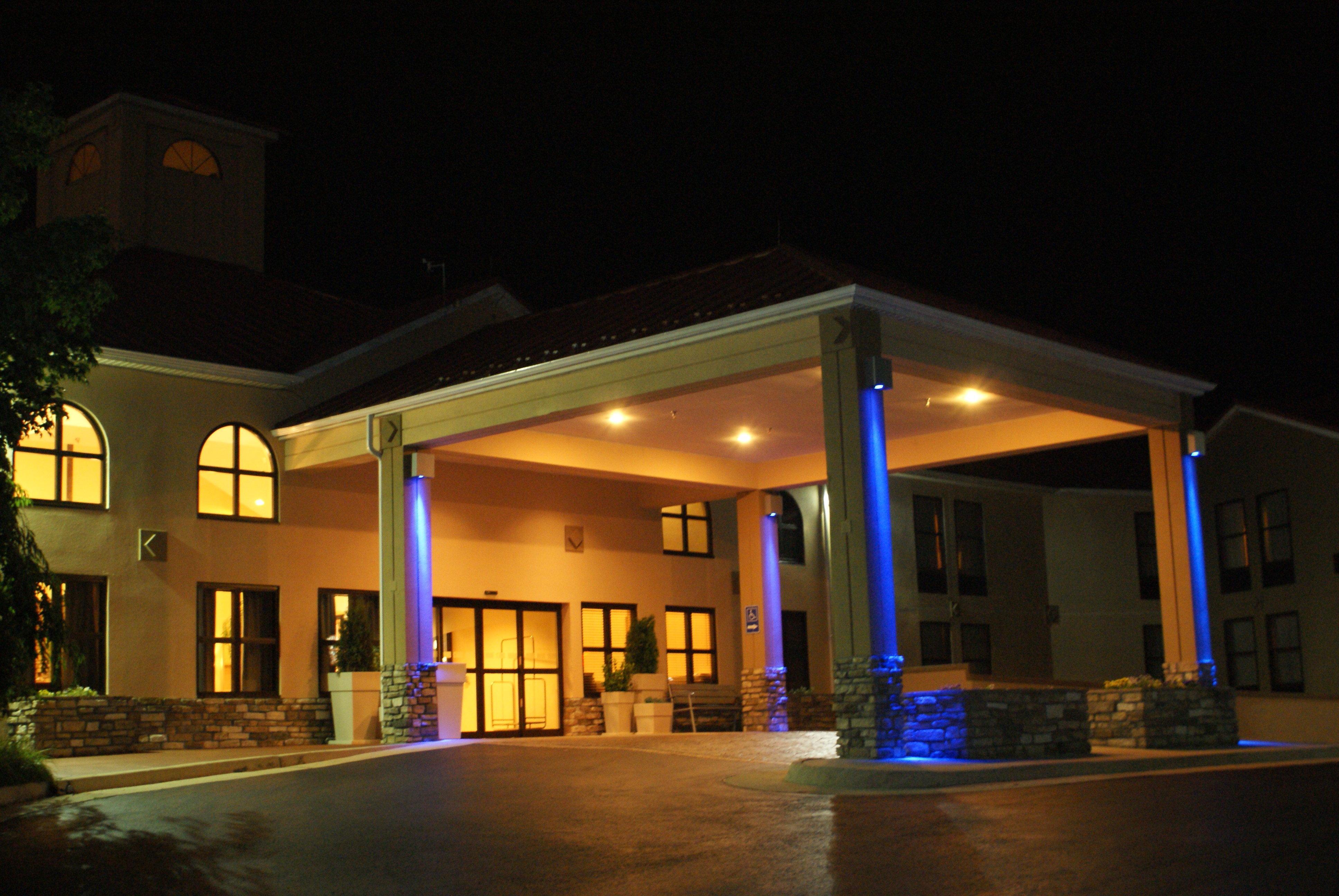 Wingate By Wyndham Waynesboro Hotel Exterior foto